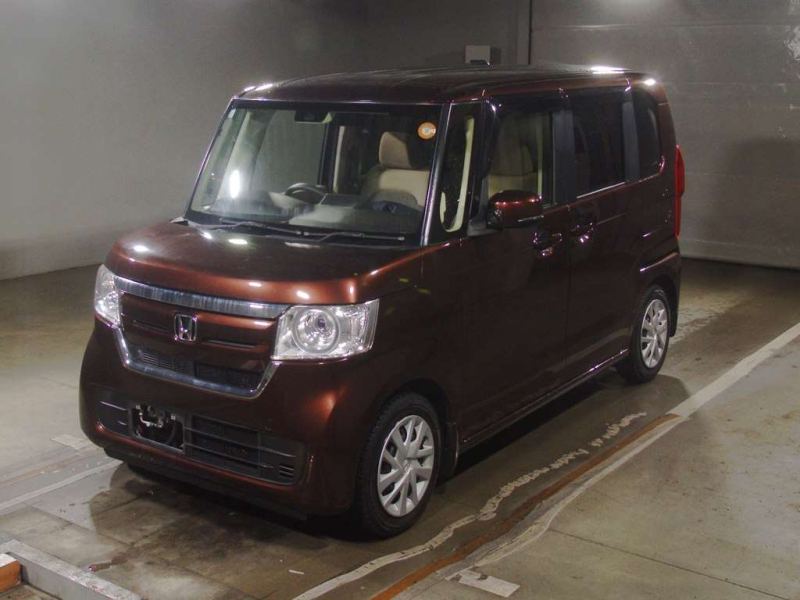 HONDA N-BOX 2019