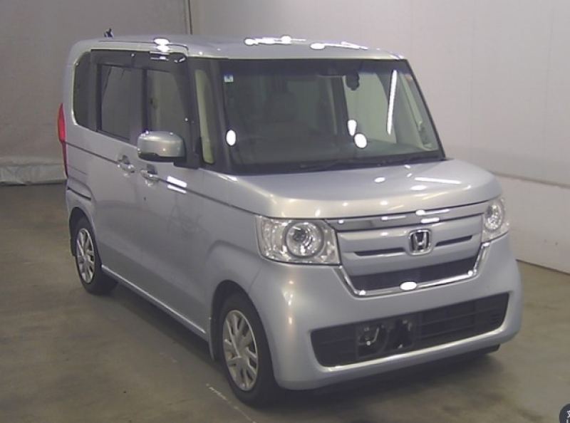 HONDA N-BOX 2020