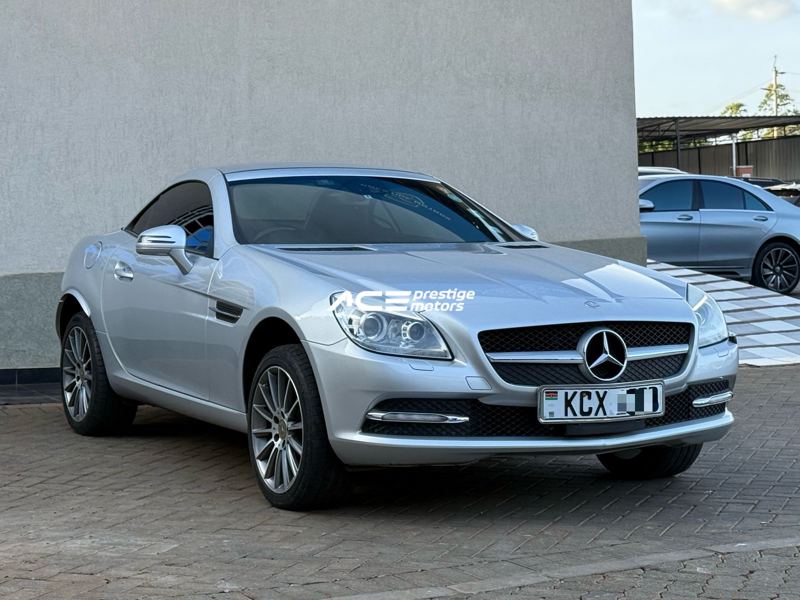 Mercedes SLK200 2011