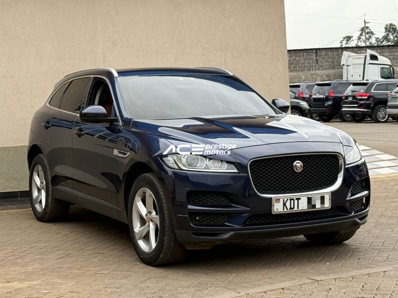 Jaguar F-Pace 2017