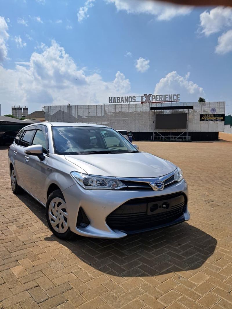 Toyota Fielder