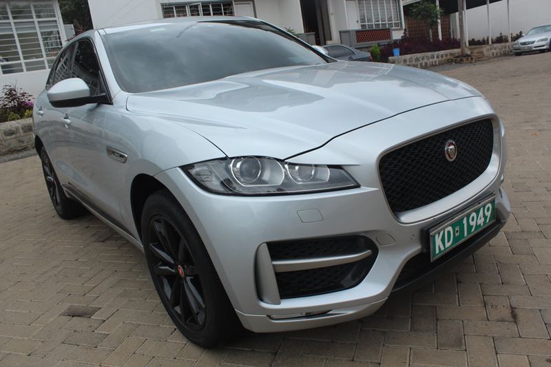 Jaguar F Pace R Sport 20d AWD Model 2017 80,000 Kms
