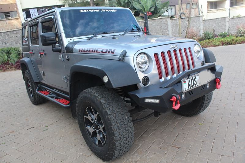 Jeep Wrangler Unlimited Sahara 2017 137,000 Kms