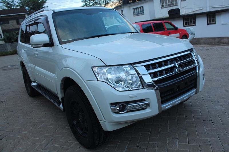 Mitsubishi Pajero Exceed V93W 7 Seater 2018 128,000 Kms