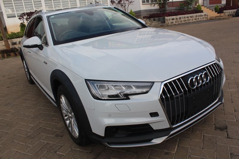 Audi A4 All Road Quattro Leather Panaromic Sunroof 2018 46,000 Kms