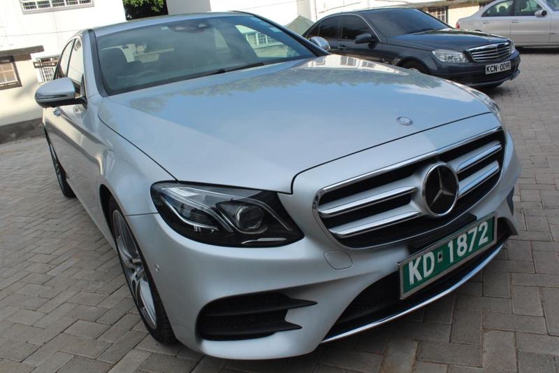 Mercedes Benz E200 Leather 2016 70,000 Kms