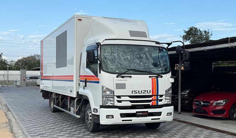 2019 Isuzu Forward Freezer 2.9 Ton