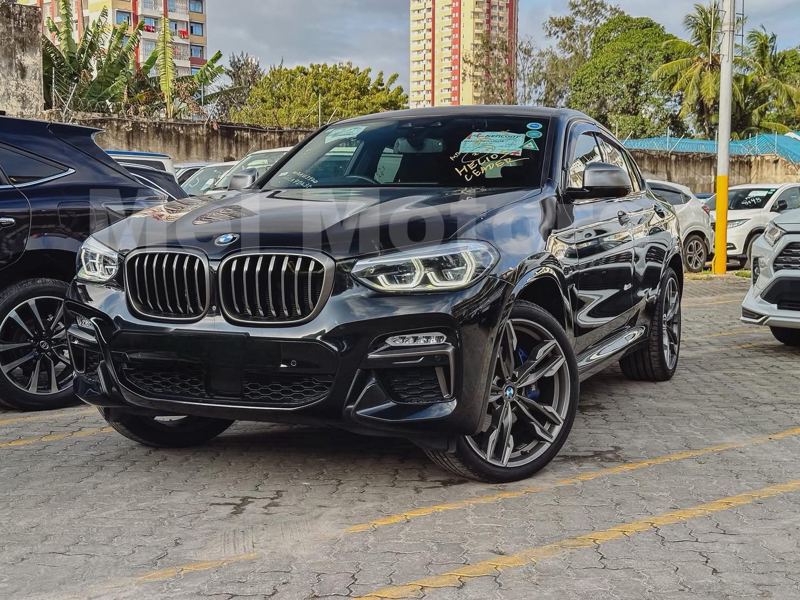 bmw X4 M40i (G02) WITH SUNROOF