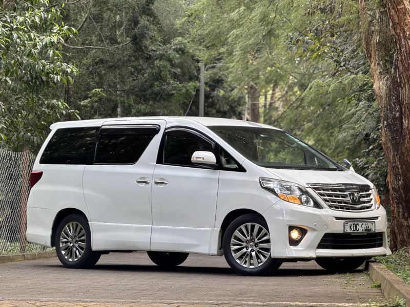 TOYOTA ALPHARD
