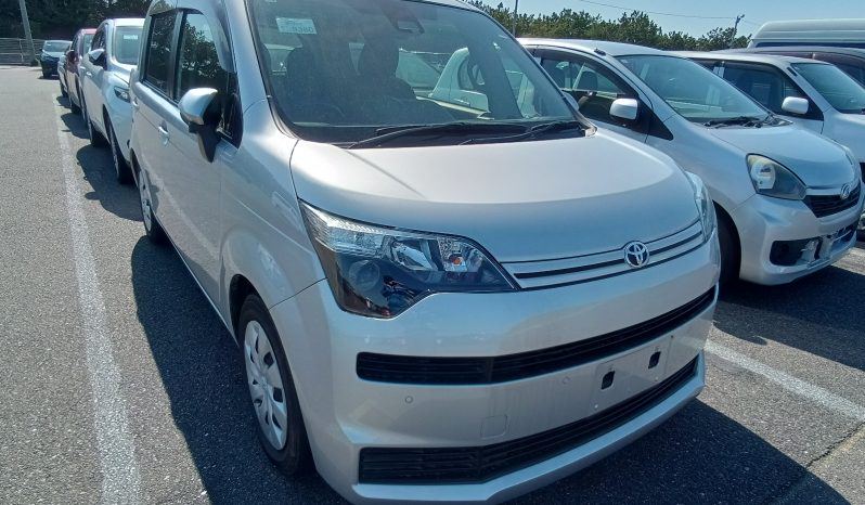Toyota Spade 2020