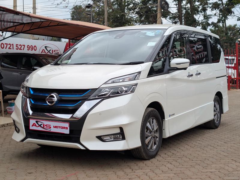 Nissan SERENA E-P0WER 2019
