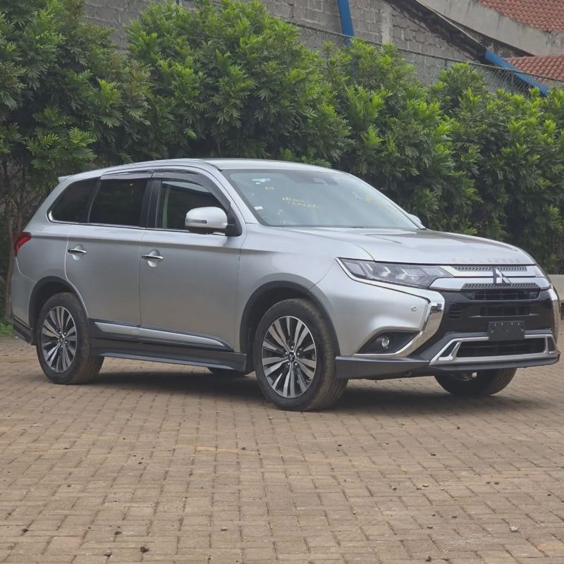 Mitsubishi outlander 2018