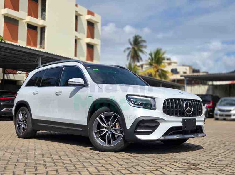 4187 Mercedes Benz GLB35