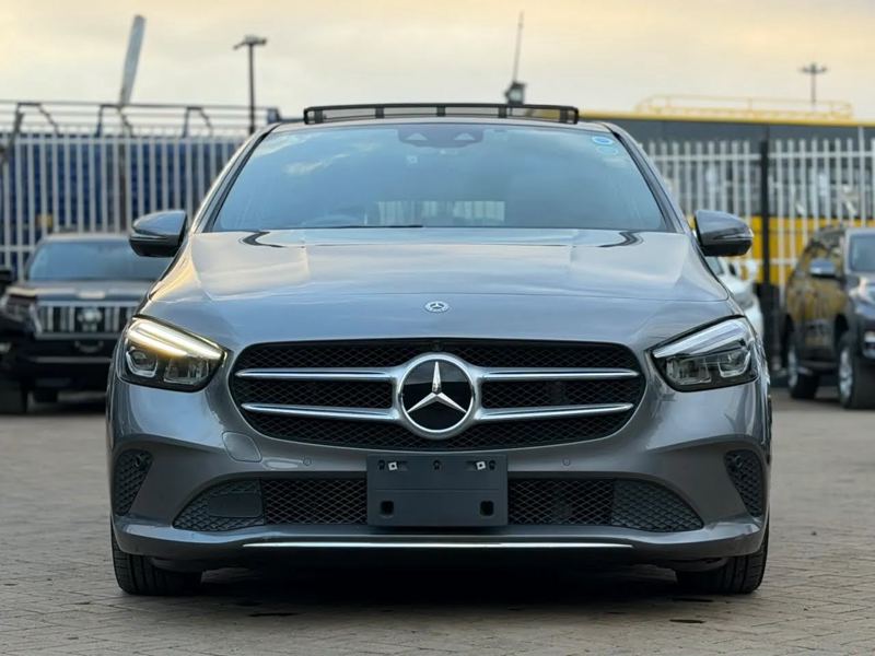 2019 Mercedes-Benz B180 AMG Line