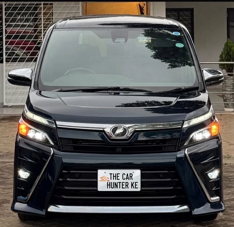 2019 Toyota Voxy