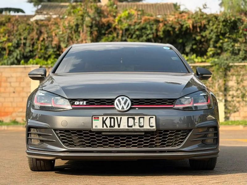 2019 Volkswagen Golf GTI MK7.5 Dynamic