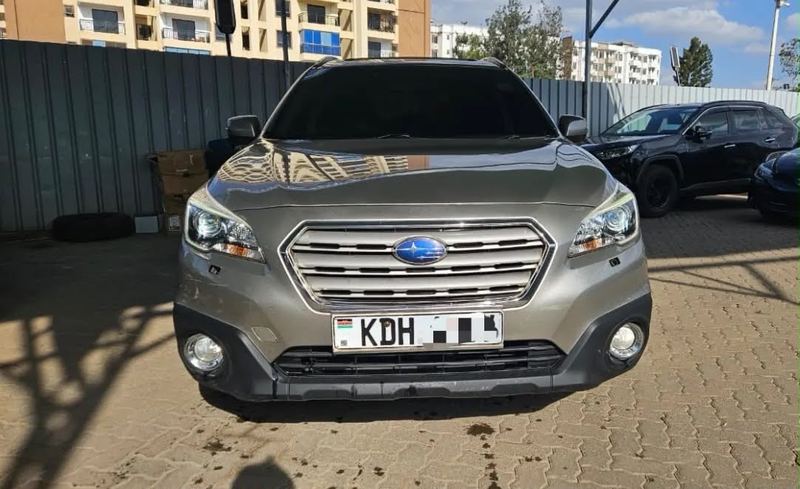 2015 Subaru Outback with Sunroof