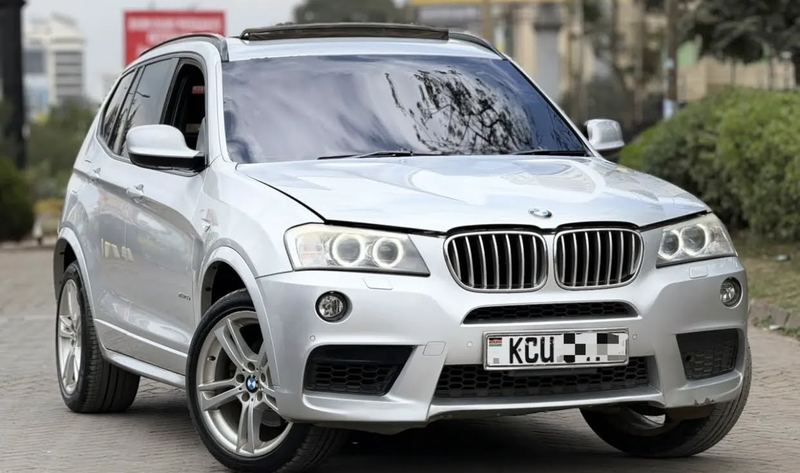 2012 BMW X3 xDrive35i with Panoramic Sunroof