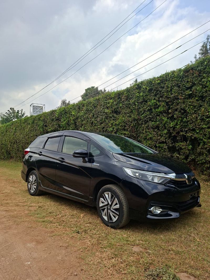 Honda Shuttle Hybrid Z