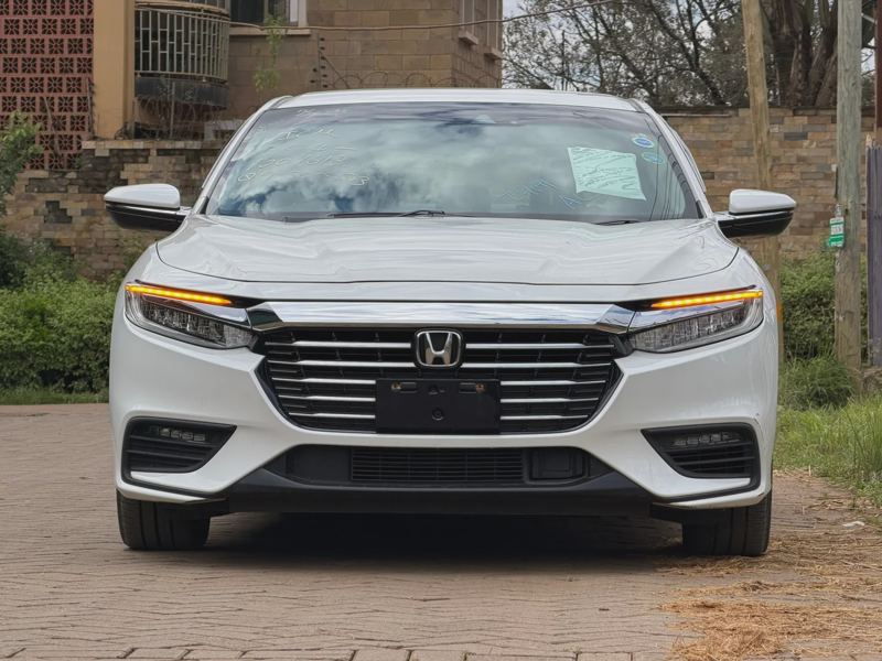 2019 Honda Insight White