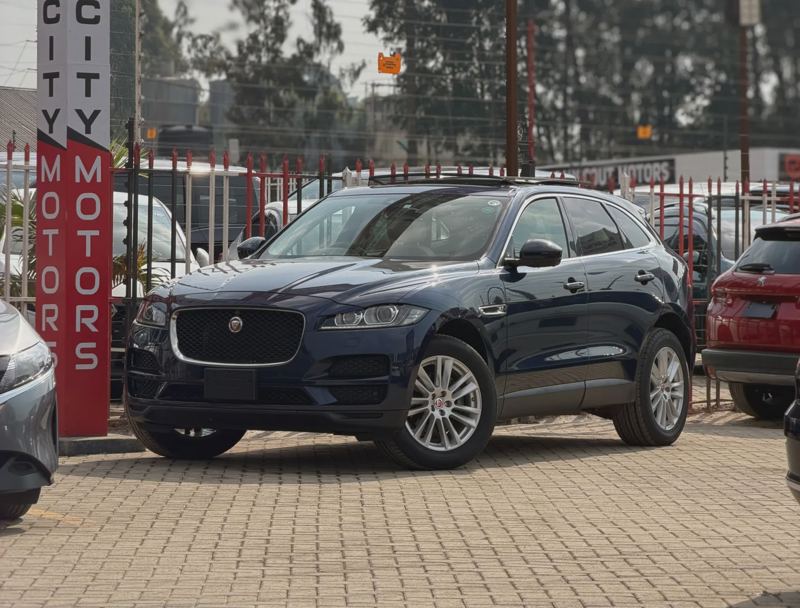 2018 Jaguar Fpace Blue