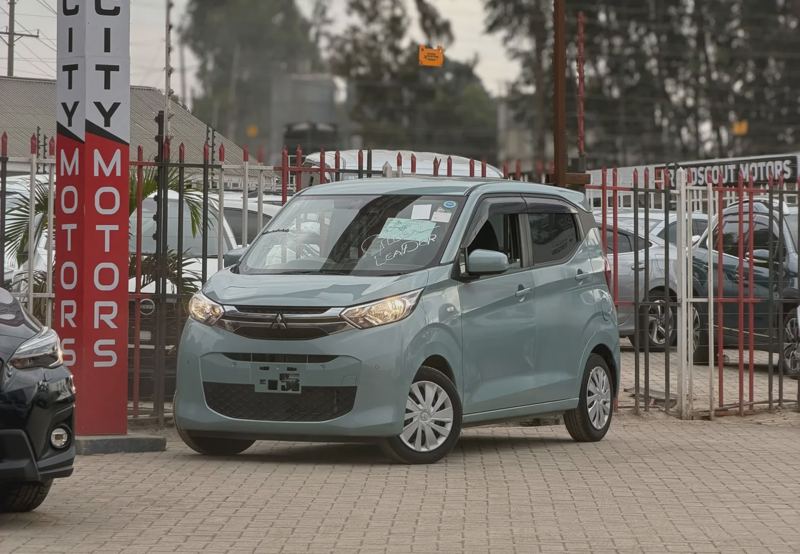 2019 Mitsubishi EK wagon Green