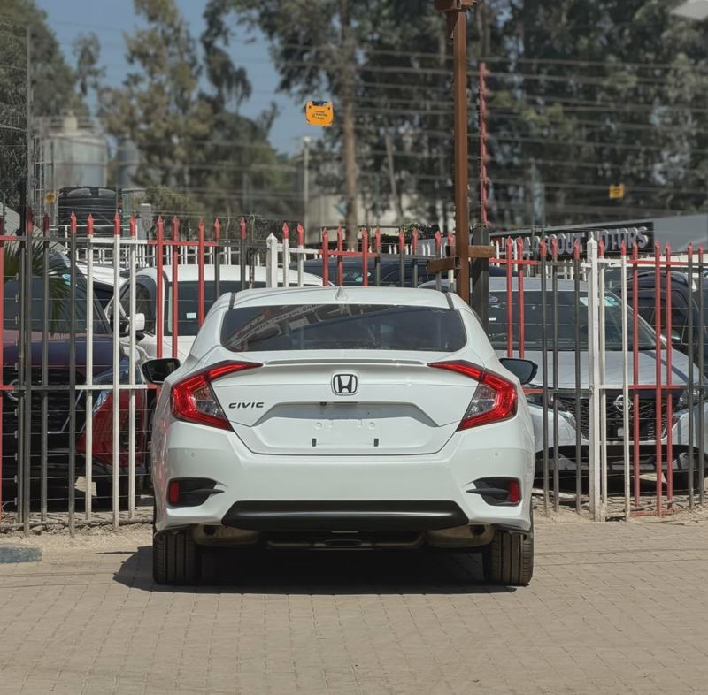 2019 Honda Civic White