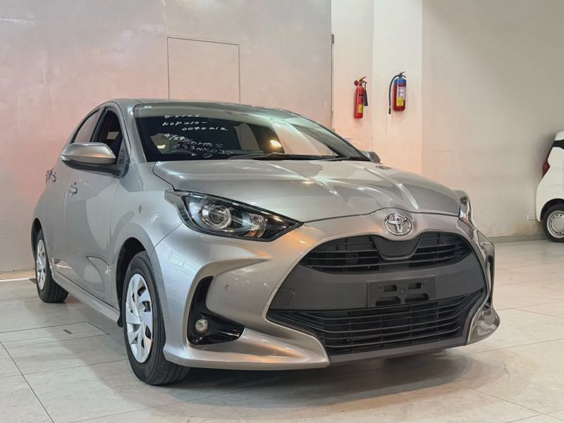 TOYOTA YARIS 2021