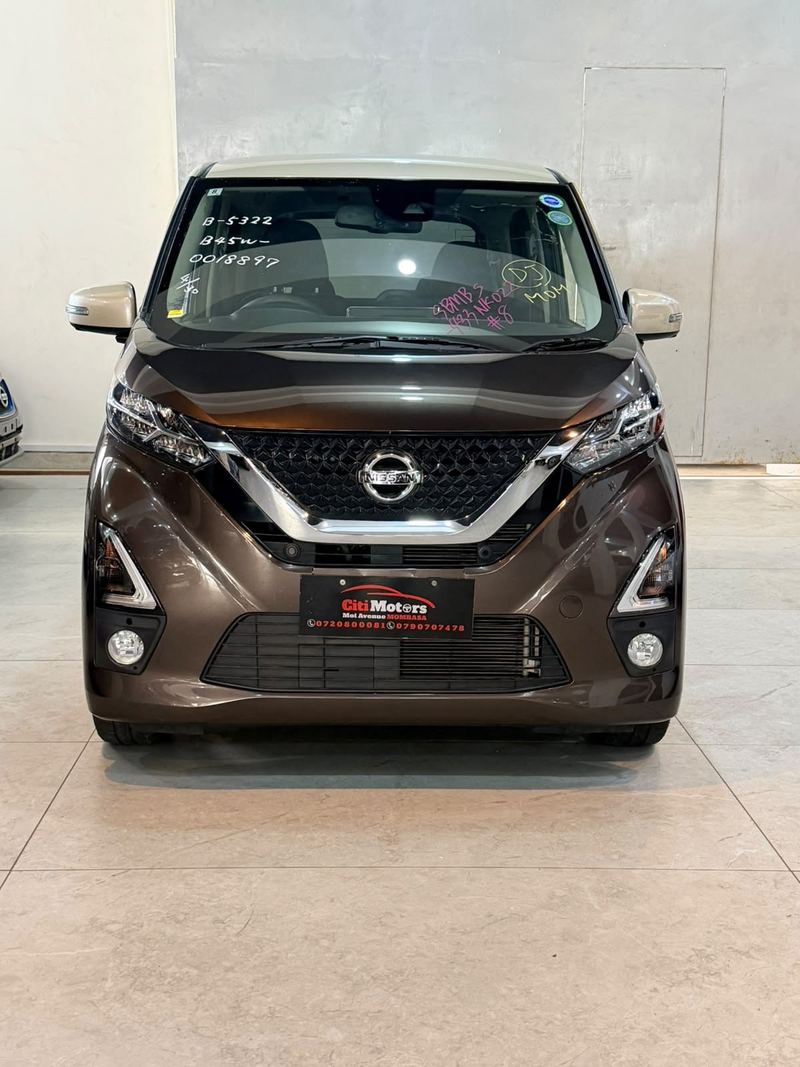 NISSAN DAYZ HIGHWAY STAR AUTO PILOT 2020