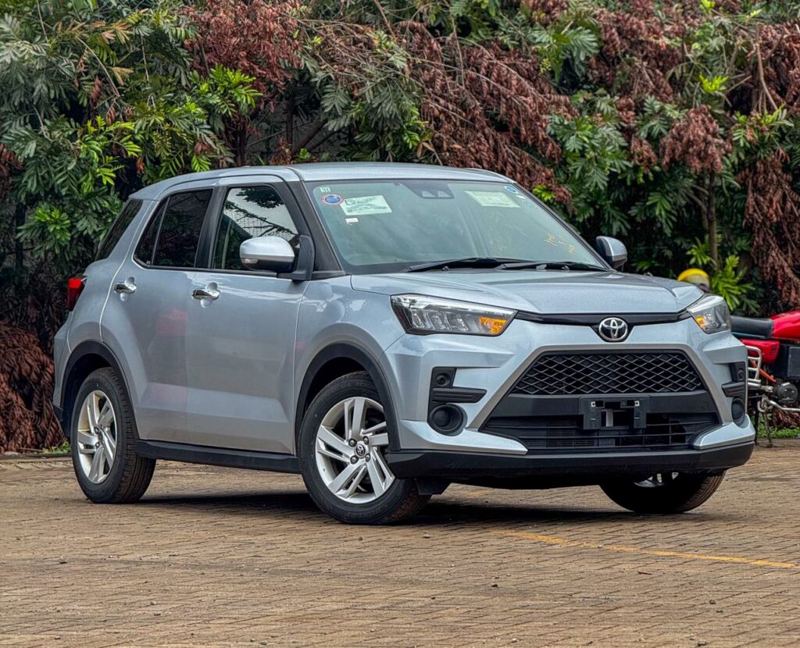 Toyota Raize 2019,1000cc turbo