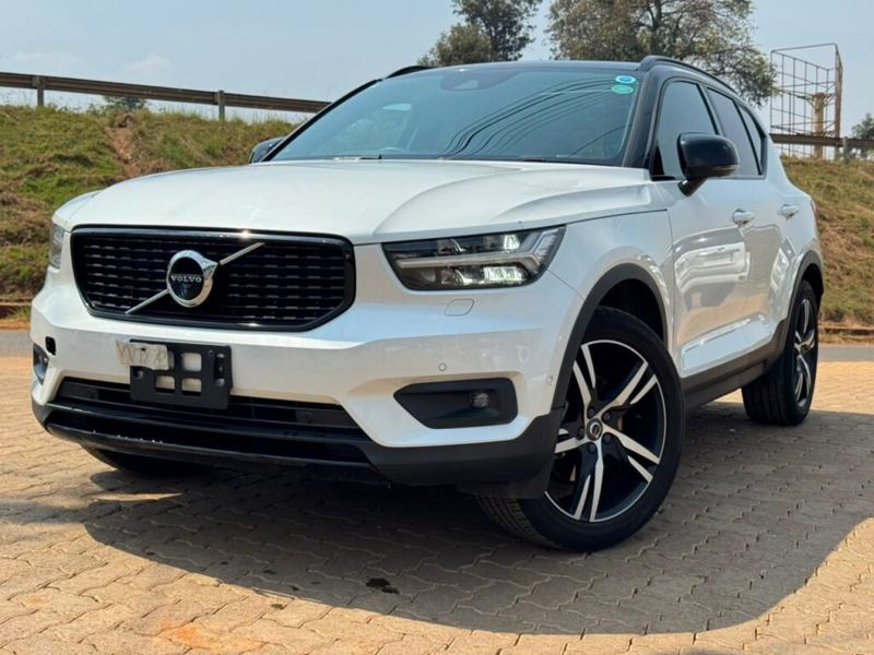 Volvo XC40 T4 Rdesign | 2019 Model