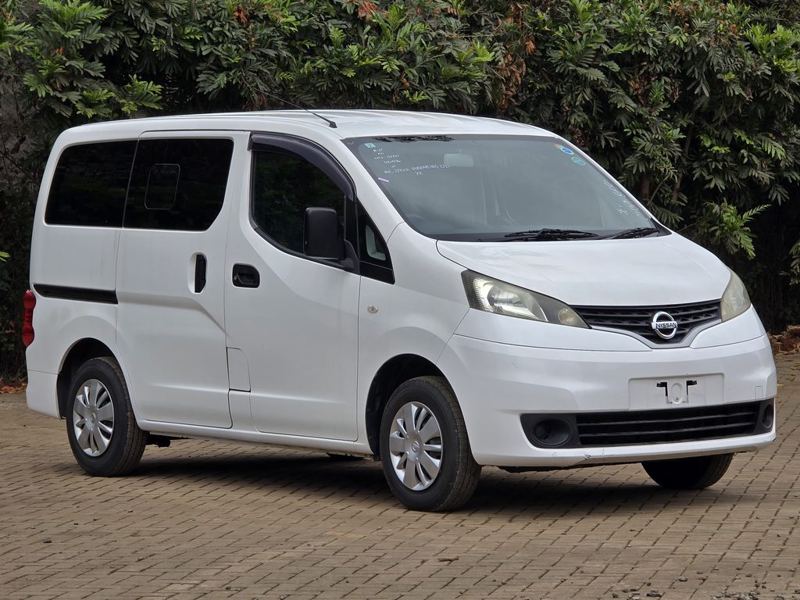 2019 NISSAN NV200