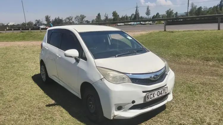 Subaru Trezia 2013