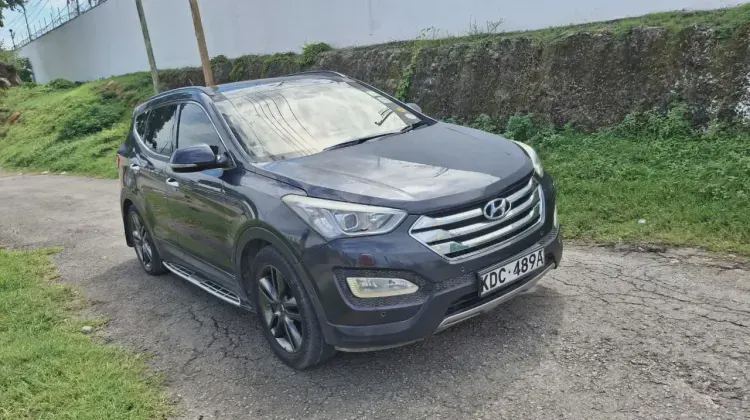 Hyundai SANTA FE 2015
