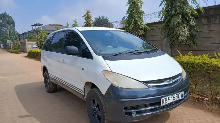 Toyota Estima 2002