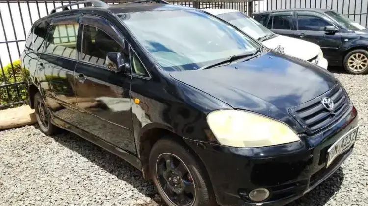 Toyota Ipsum 2003