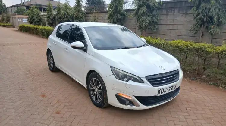 Peugeot 308 2015