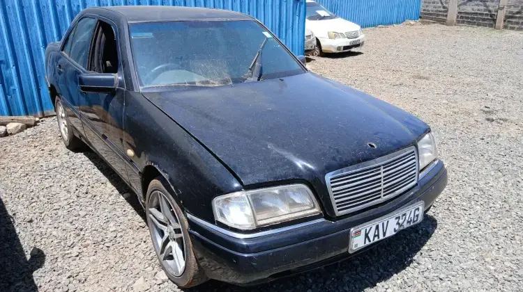 Mercedes-Benz C 200 2000