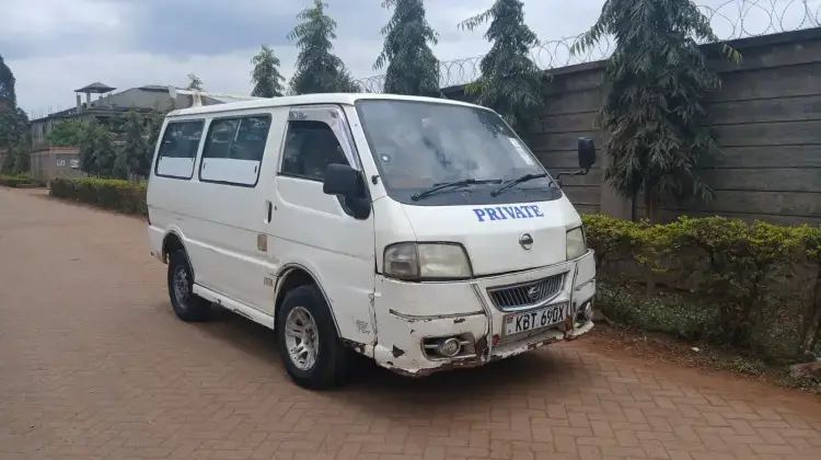 Nissan Vanette 2005