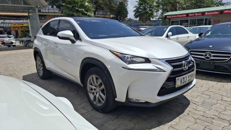 2015 LEXUS NX200T