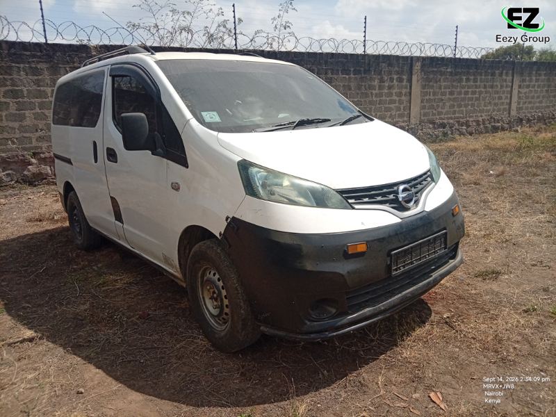 Nissan Vanette Nv200 5 Seater 2015