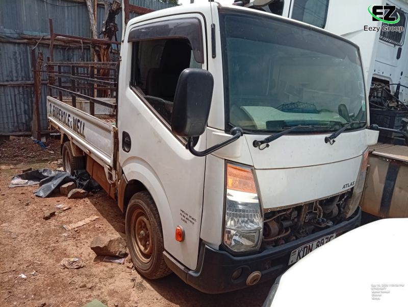 Nissan Atlas Sz2f24 2015
