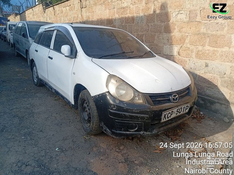 Mazda Familia 2010