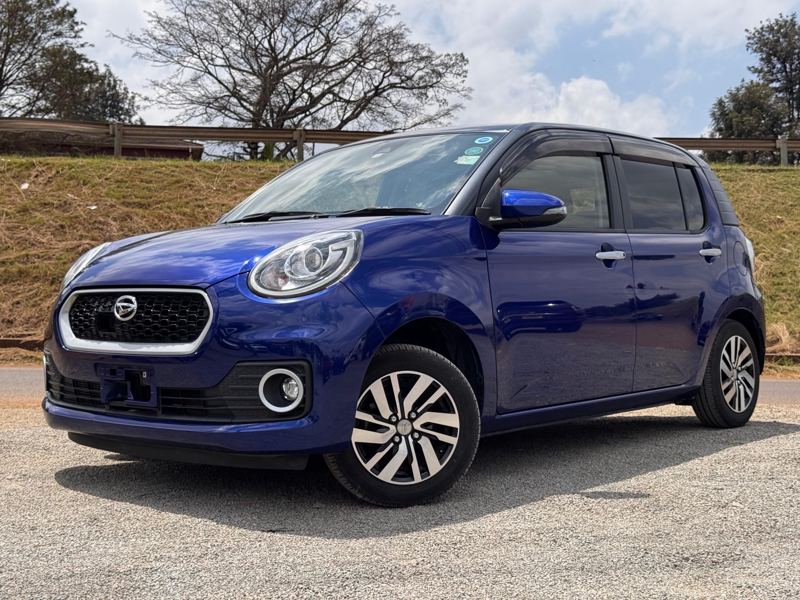 2018 – Daihatsu Boon – Blue