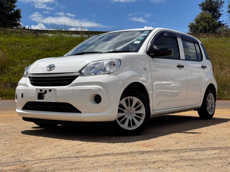 2020 -Toyota Passo -White