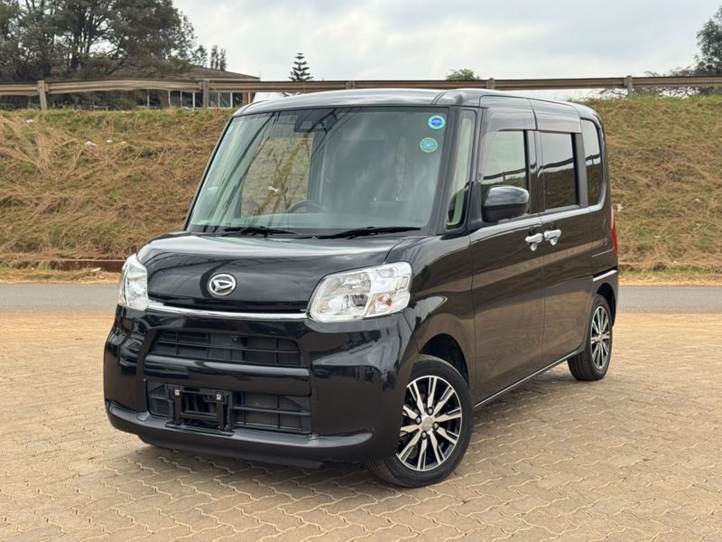 2019- Daihatsu Tanto -Black
