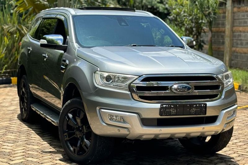 Ford Everest titanium 2017 3.2l (Diesel)