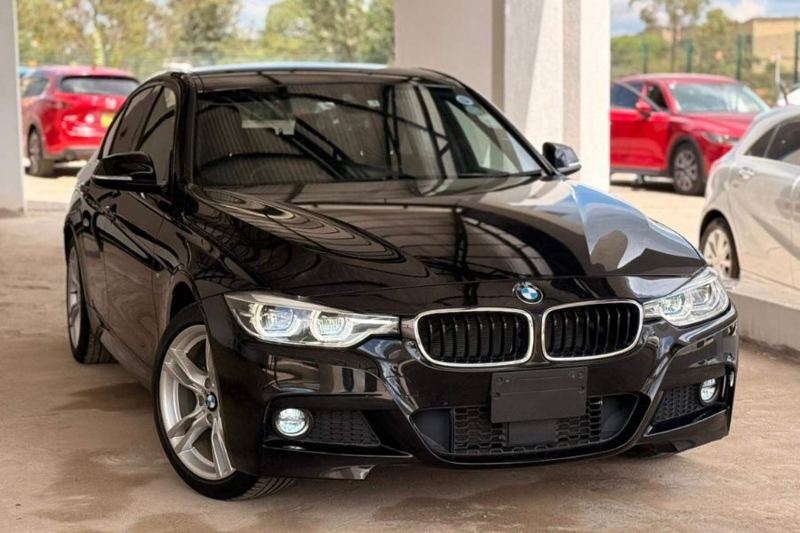 2017 BMW 320i 2000cc petrol