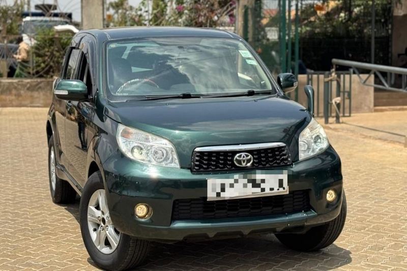 2011 Toyota Rush 1500cc Petrol