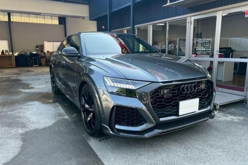 2023 AUDI RSQ8 4000CC Petrol Twin-Turbo V8